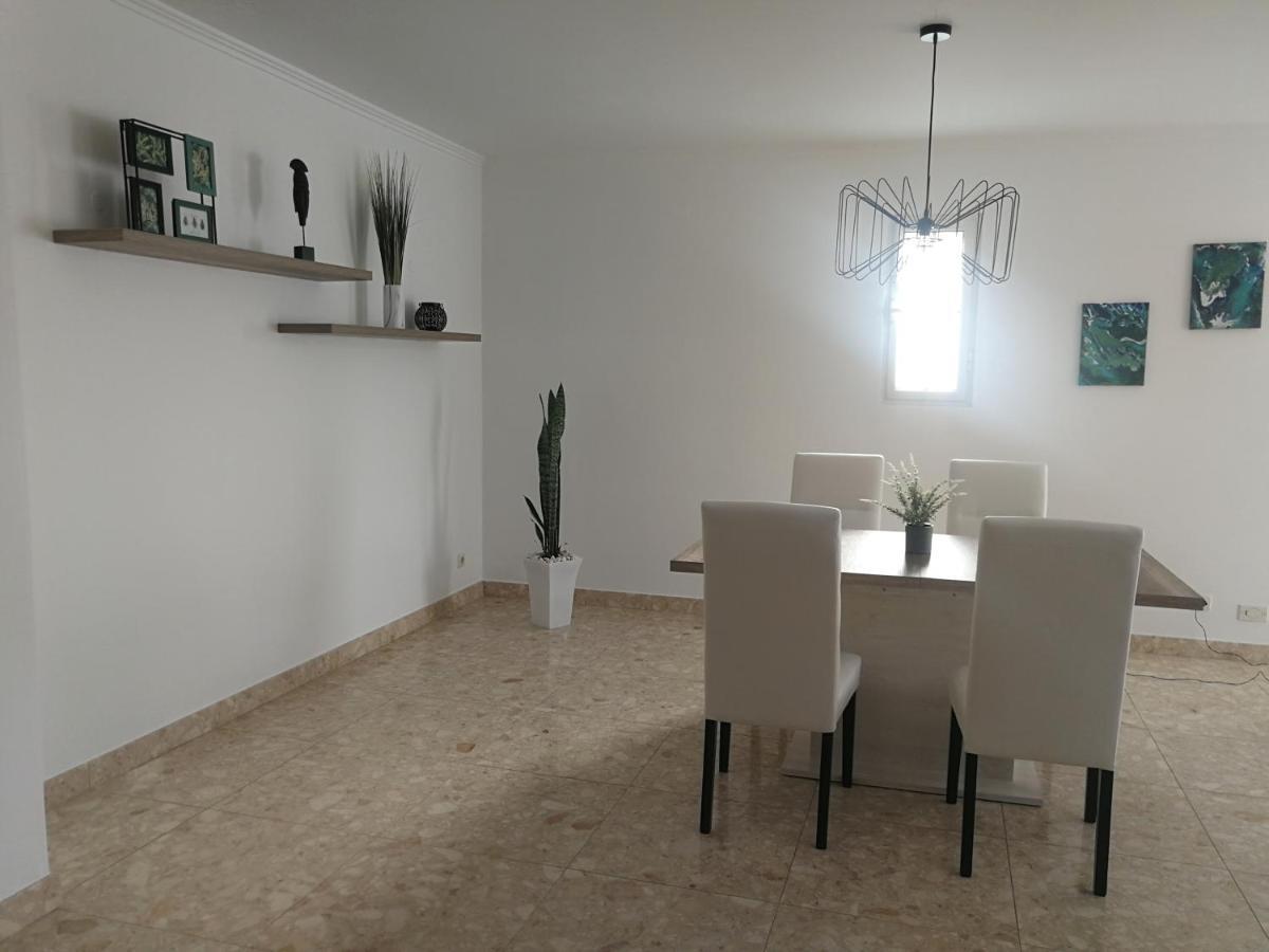 Casa Vanday Funchal  Buitenkant foto